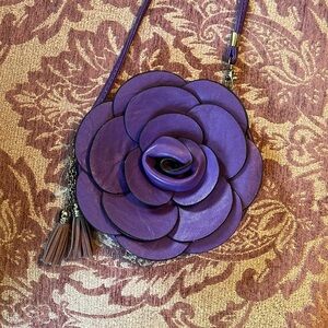 Purple Flower Cross Over Body Pocketbook